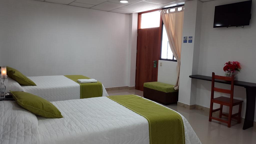 Hospedaje Brisas Del Pacifico Puerto Ayora  Room photo